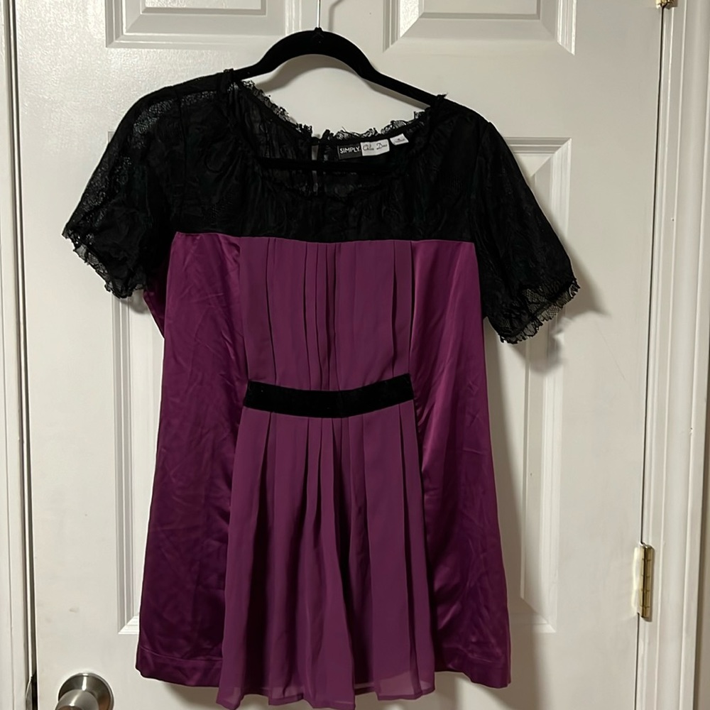 Simply by Chloe Dao Blouse